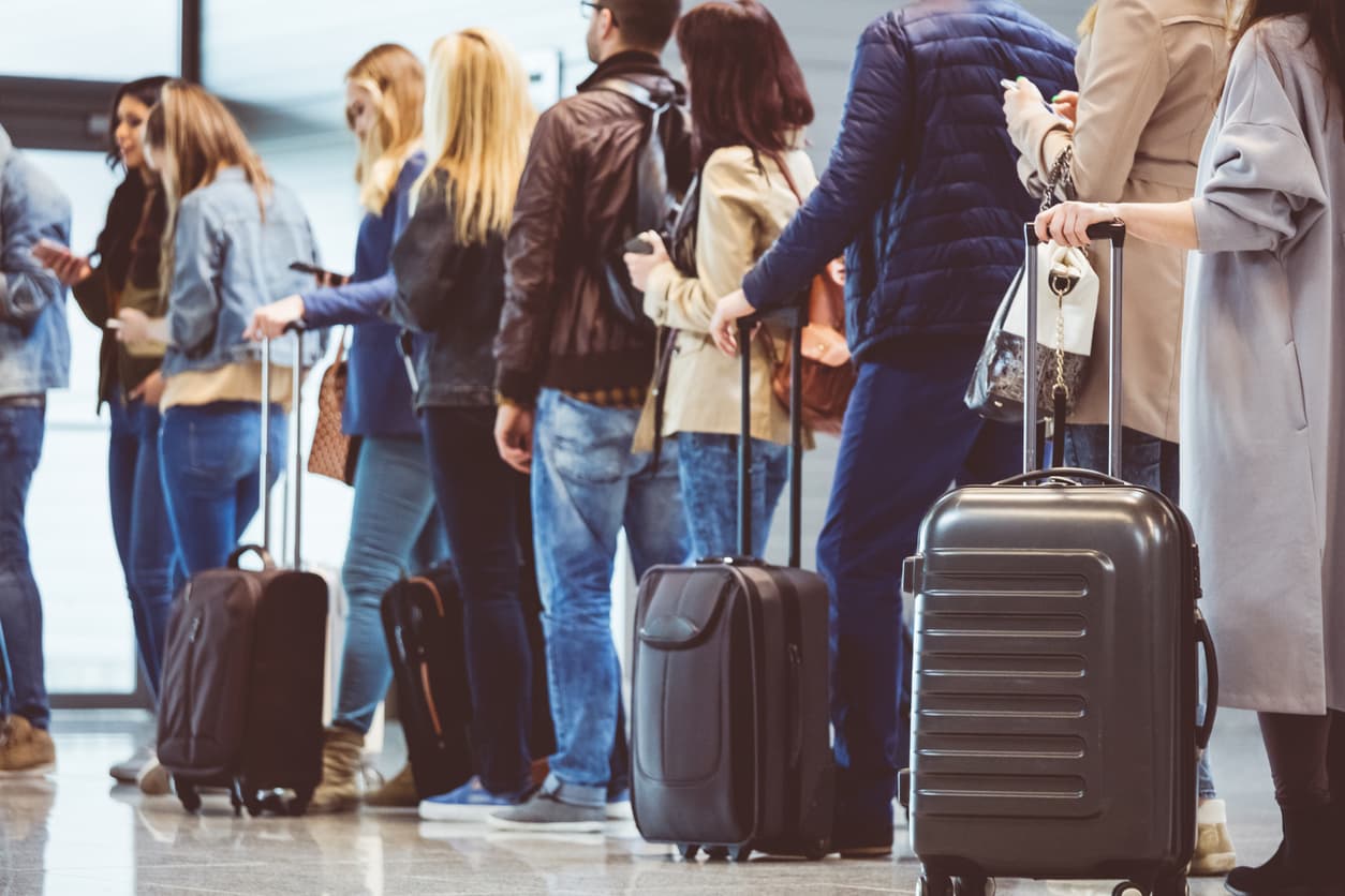 Why Americans Are Planning to Relocate Abroad: Mental Health & Lack of Trust