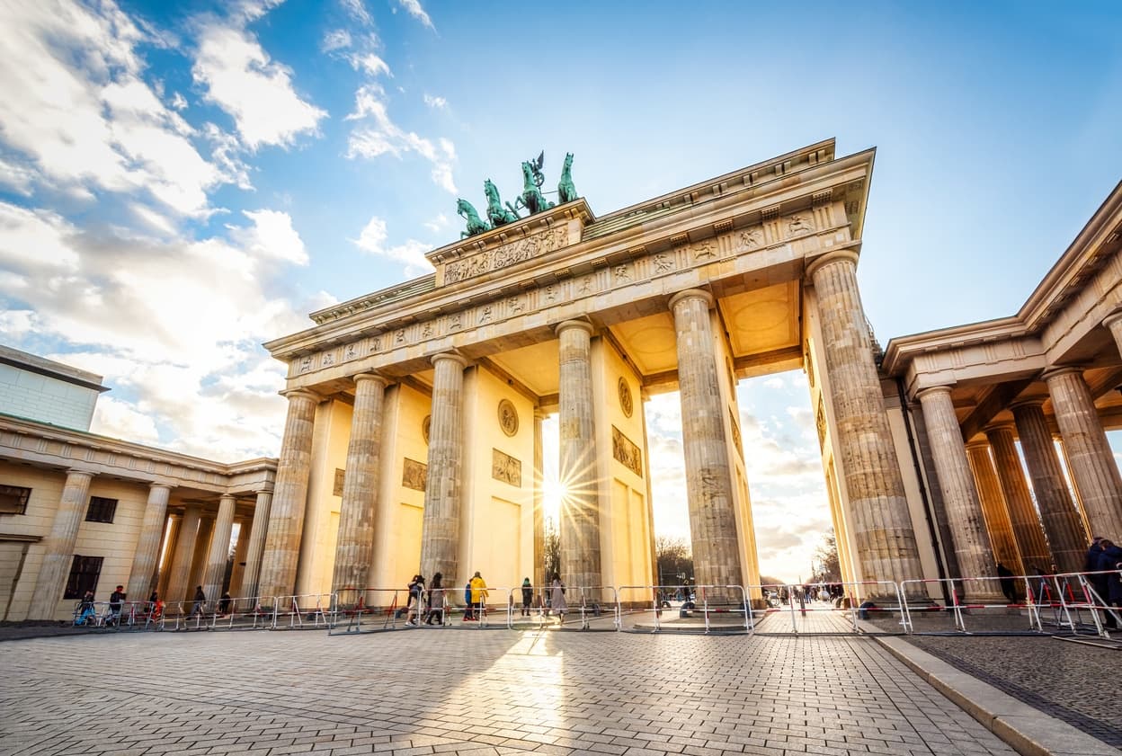 German Citizenship for Americans Topped 1,275 in 2024