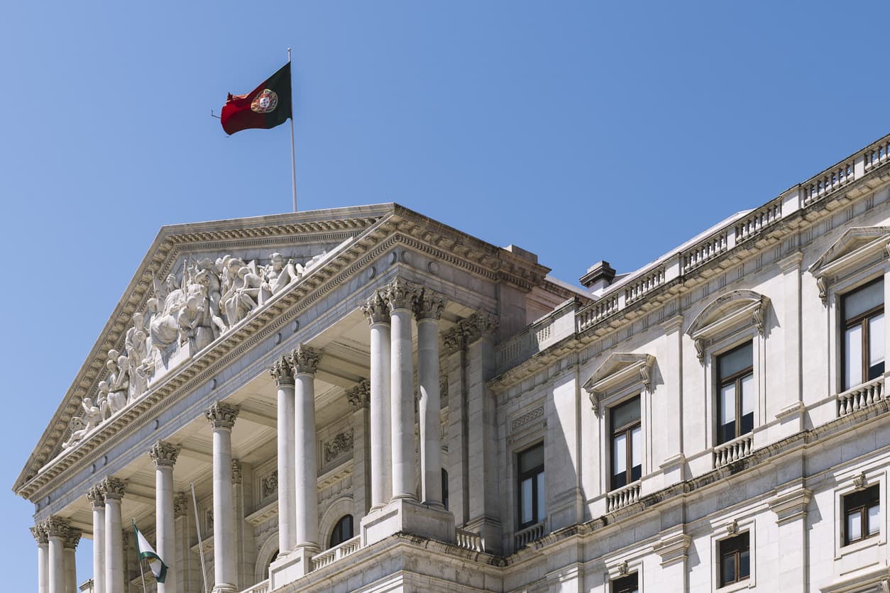 Americans Lead 500-Strong Lawsuit Against Portugal's Golden Visa Shift