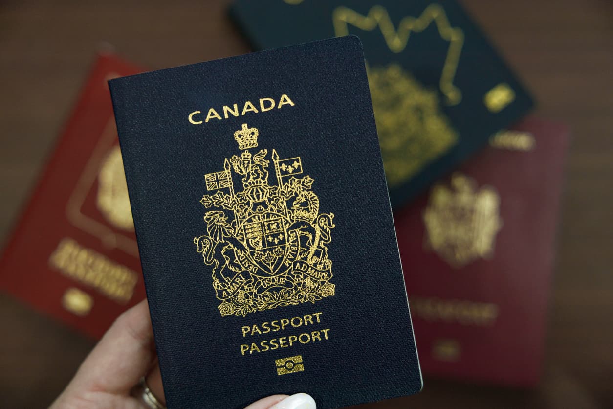 Canadian Citizenship by Descent Draws 2,500 American Filings
