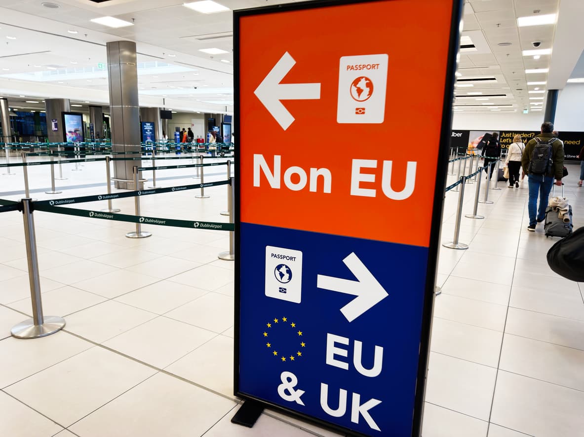 Non-EU and EU lane signage at Dublin Airport passport control, where the EU Entry/Exit System does not operate