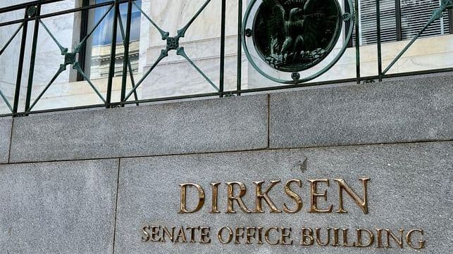 Taxpayer Assistance and Service Act Loses 2 Provisions
