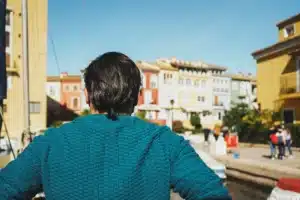 young-man-enyoing-his-holidays-in-alboraya-valenc