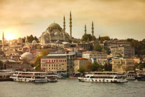 Istanbul's Bosphorus skyline, where Americans in Turkey divide between long-resident dual nationals and a thinning recent-arrival cohort.